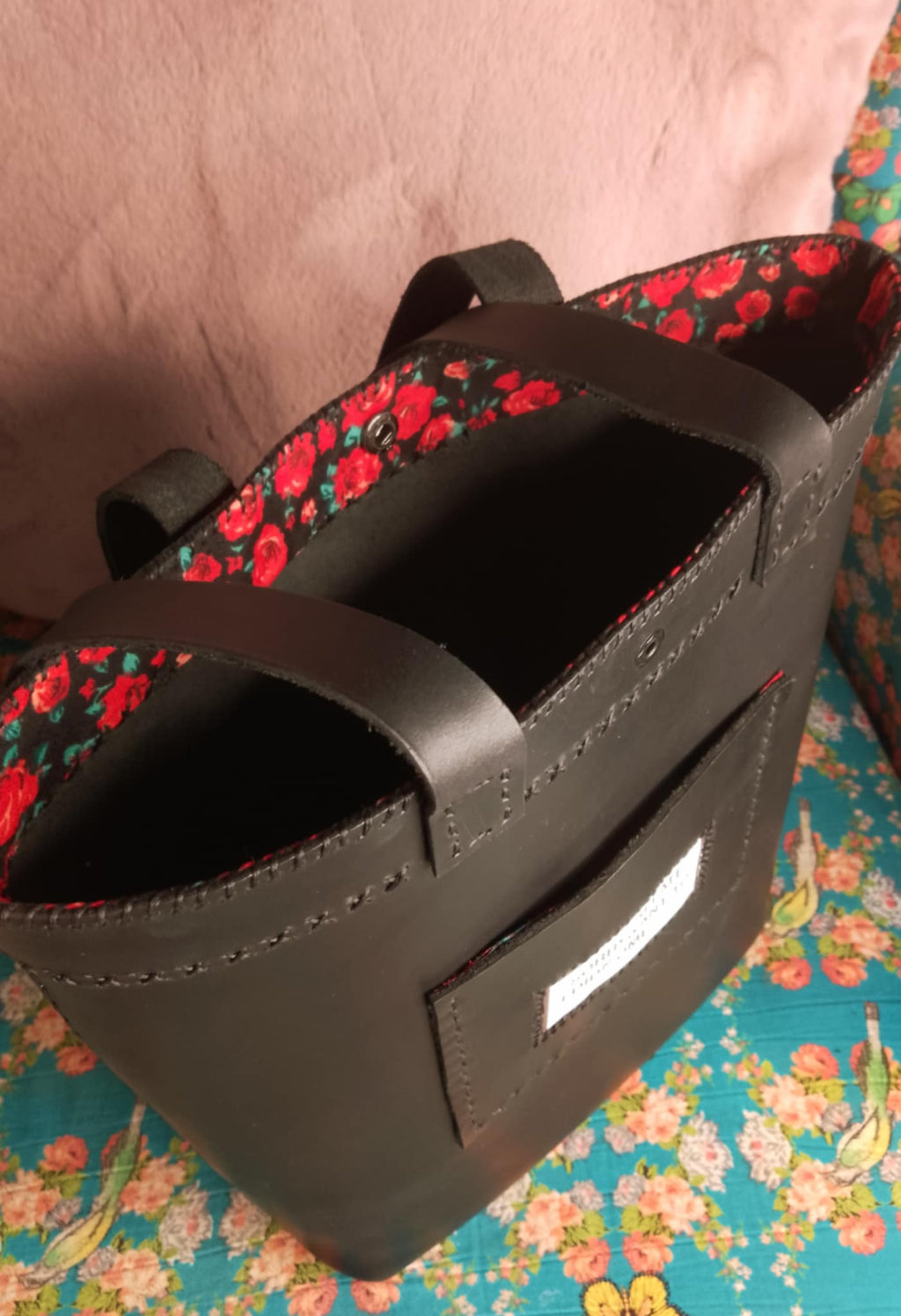 Raffle - Black convertible Tote