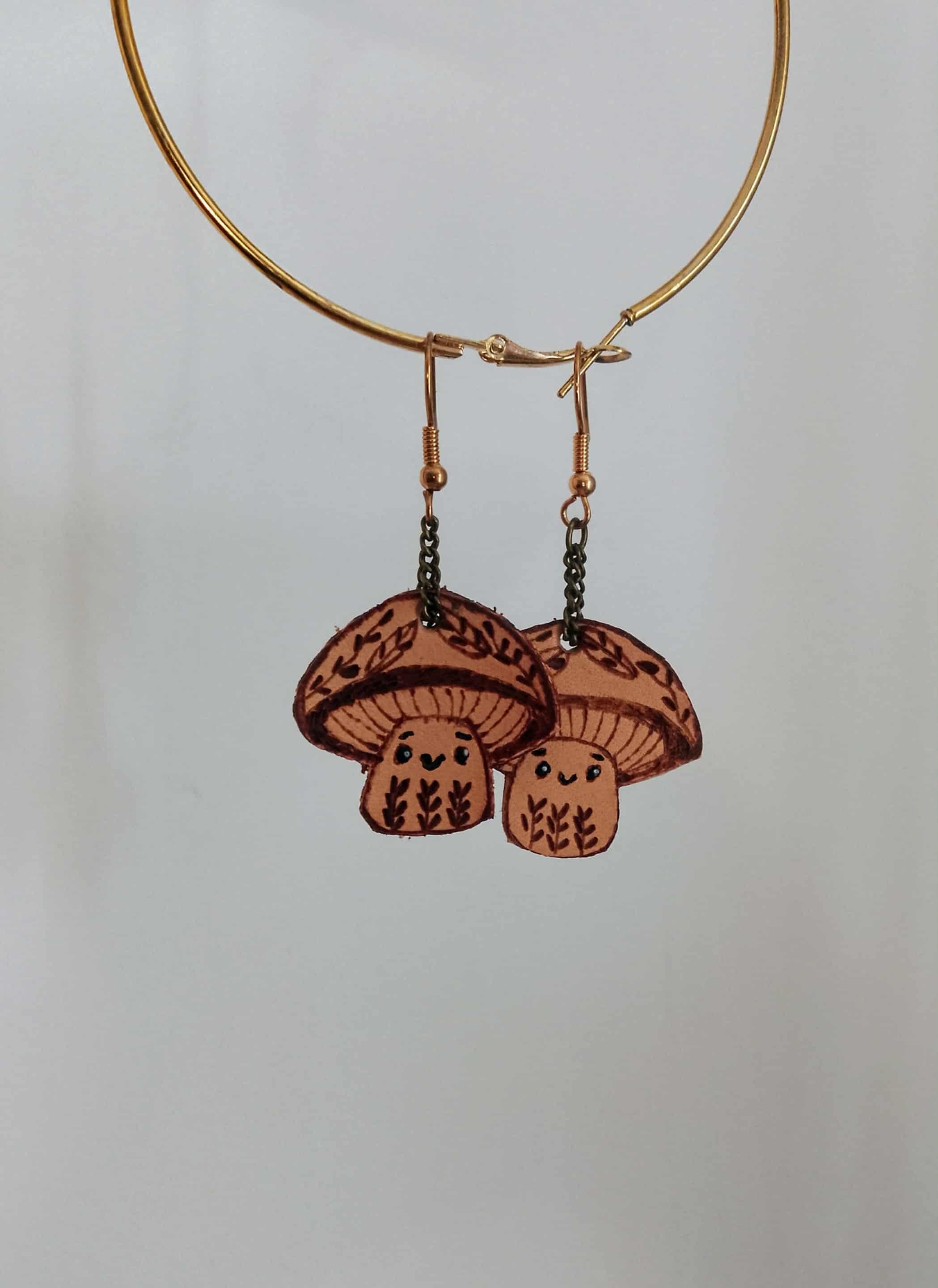 Forest friends mushroom earrings