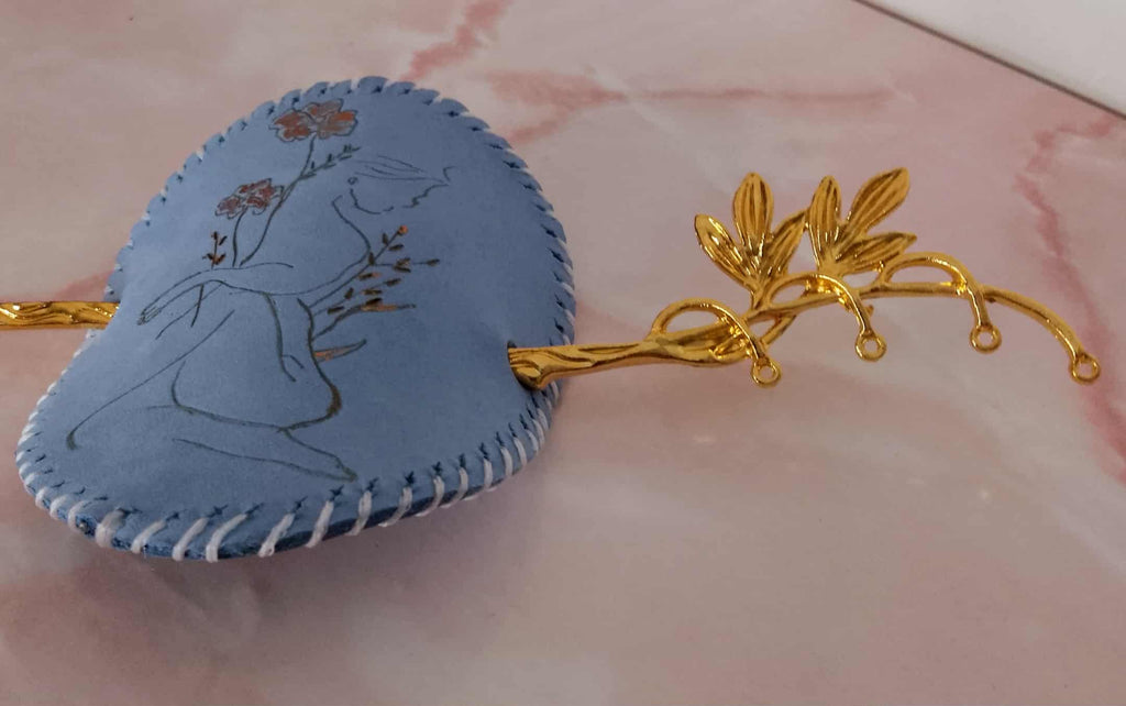 Love my body - Hairpin