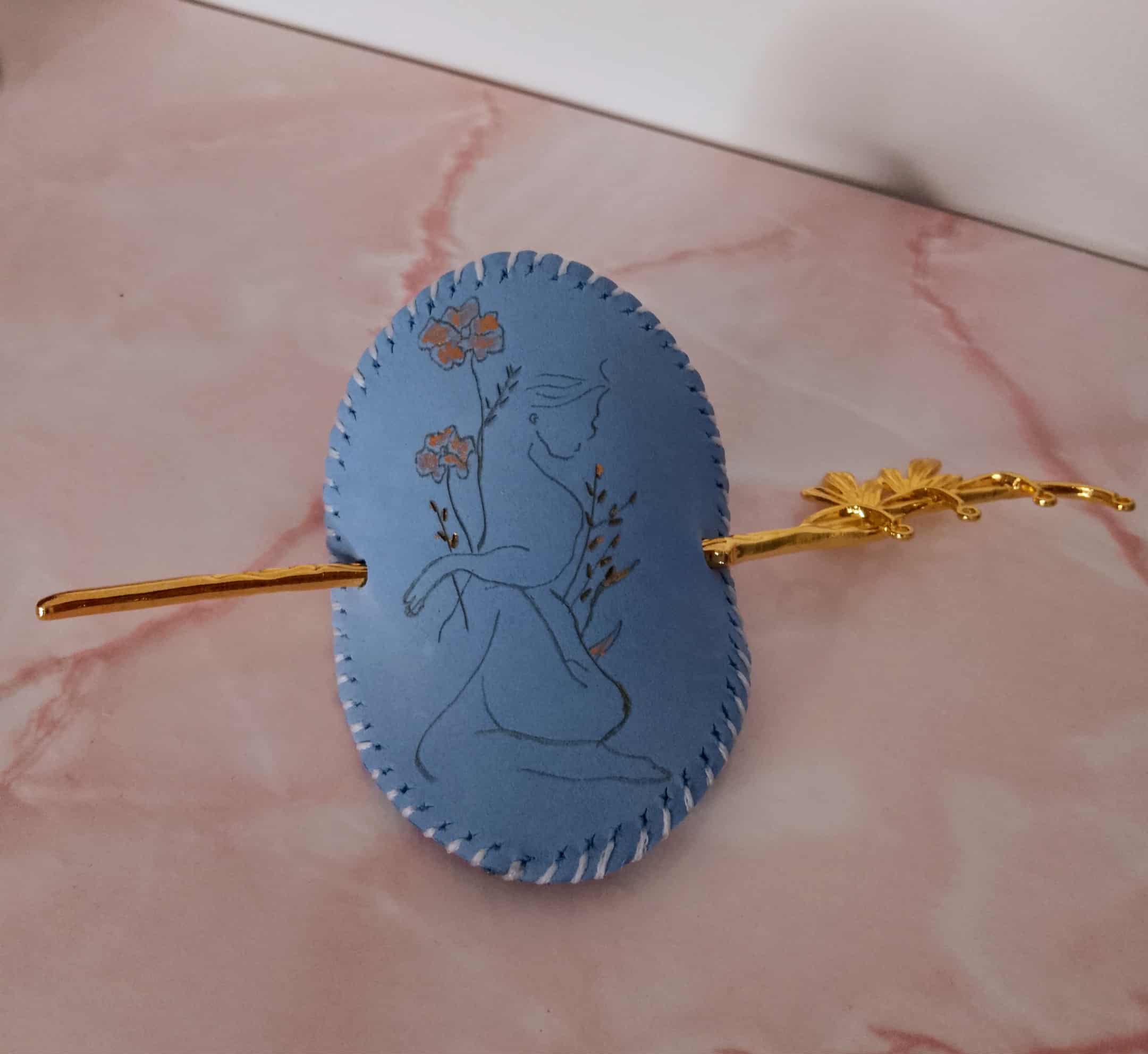 Love my body - Hairpin